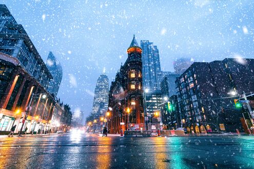 Обои на рабочий стол Вечерний снегопад в Нью-Йорк / New York, США / USA