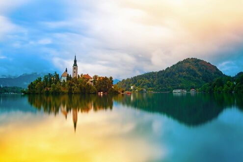 Обои на рабочий стол Lake Bled - Slovenia