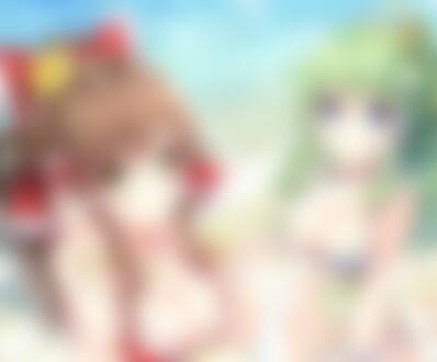 Обои для рабочего стола Hakurei Reimu / Хакурей Рейму и Kochiya Sanae / Кочия Санае одетые в бикини, стоят на побережье, персонажи из серии компьютерных игр Touhou Project / Проект «Восток»