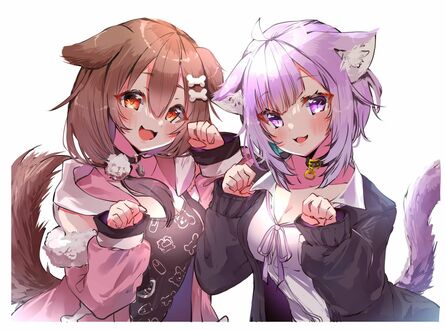 Обои на рабочий стол Korone Inugami / Коронэ Инугами с собачьими ушками и хвостом-Virtual Youtuber / Виртуальный Ютубер и Okayu Nekomata / Окаю Нэкомата с кошачьими ушками и хвостом-Virtual Youtuber / Виртуальный Ютубер, персонажи из аниме Holo no Graffiti / Граффити Холо на белом фоне