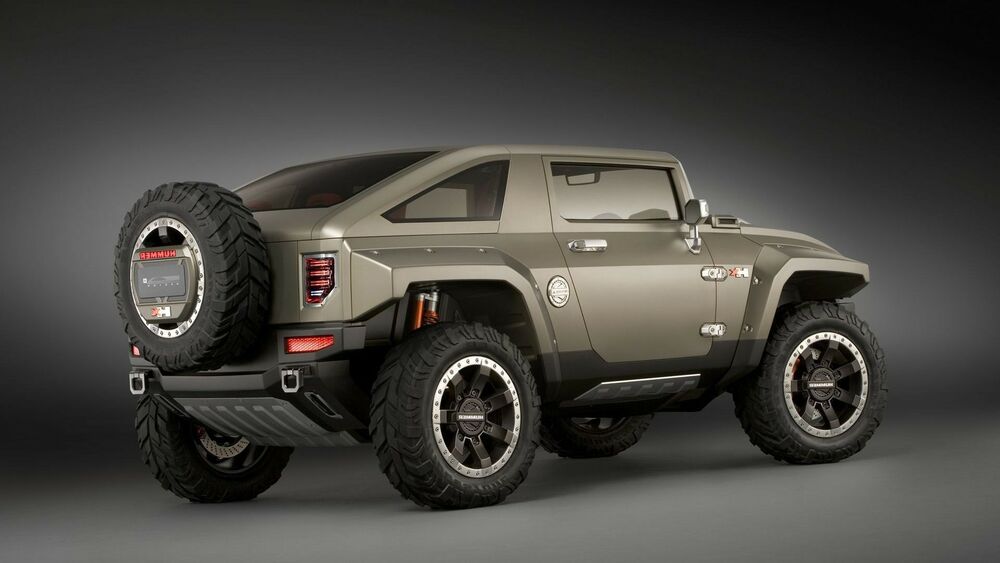 Обои для рабочего стола Hummer на сером фоне сзади