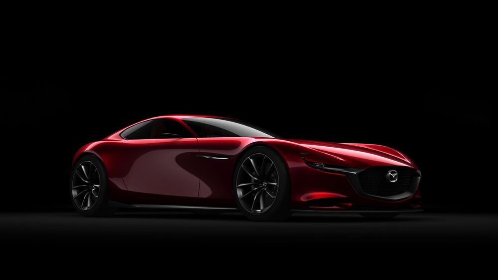 Обои для рабочего стола Рубиновая mazda на черном фоне