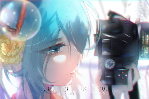Обои на рабочий стол Vocaloid Hatsune Miku / Вокалоид Хатсунэ Мику что-то фотографирует