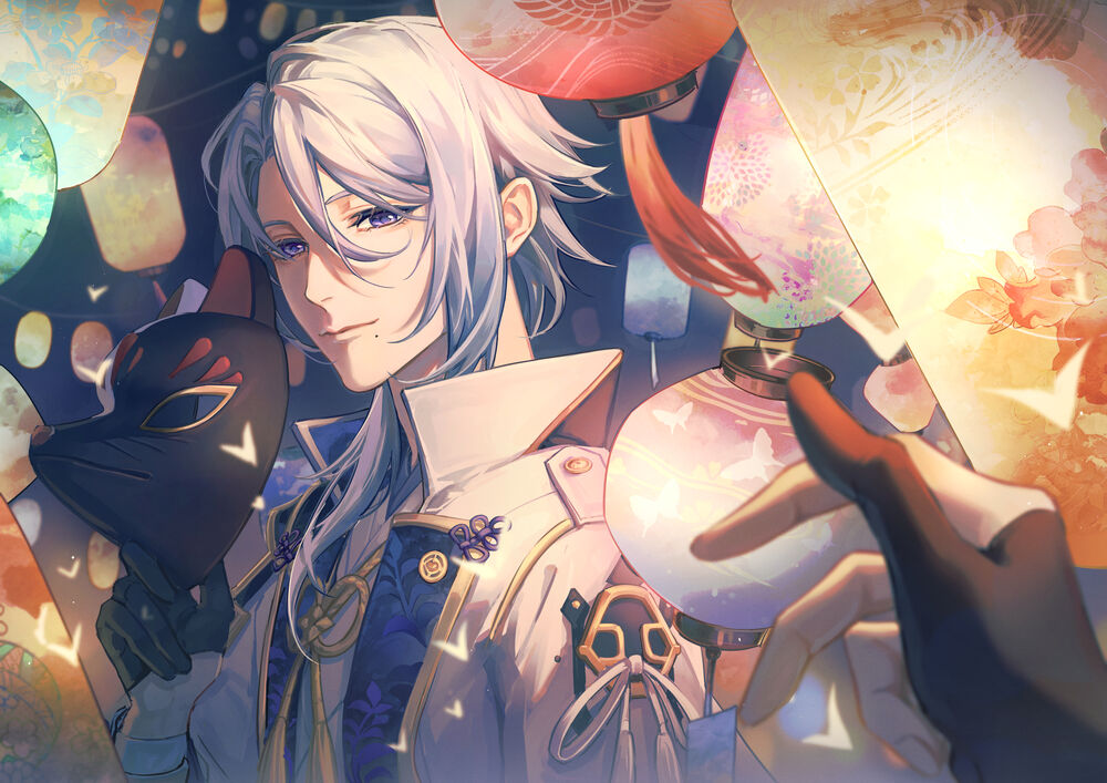 Обои для рабочего стола Светловолосый голубоглазая Kamisato Ayato / Камисато Аято держит в руке черные маску лисы, среди бумажных фонарей, из игры Genshin impact