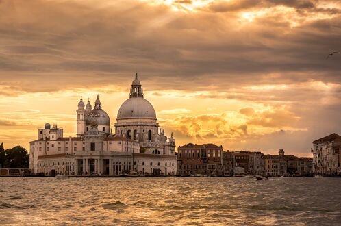 Обои на рабочий стол Венеция / Venice на закате, вид с воды, Италия / italy