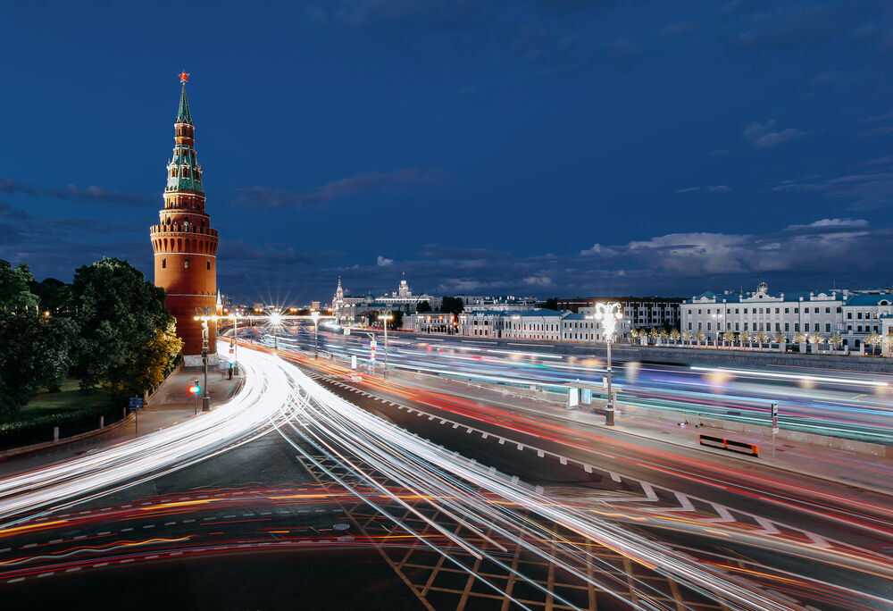 Обои для рабочего стола Кремлевская набережная, Москва