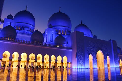 Обои на рабочий стол Мечеть шейха Зайда, Абу-Даби, ОАЭ / Sheikh Zayed Grand Mosque, Abu Dhabi, UAE ночью