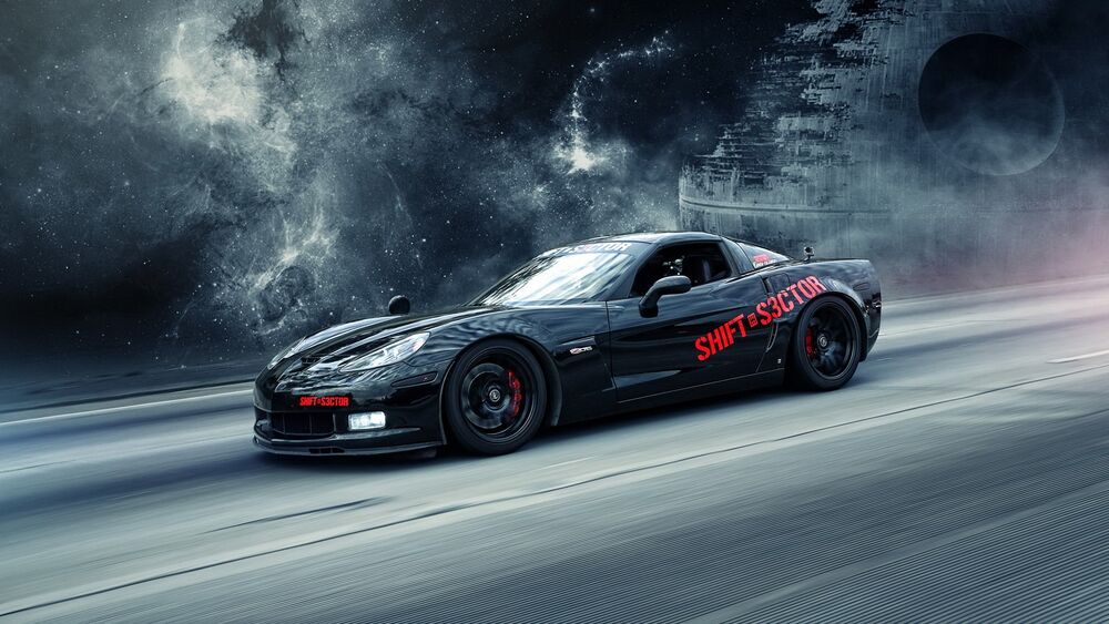 Обои для рабочего стола Chevrolet Corvette GT от команды SHIFT SECTOR на треке