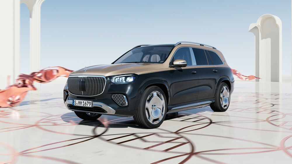 Обои для рабочего стола Черный Mercedes - Maybach GLS 600 4MATIC 2023 на светлом фоне