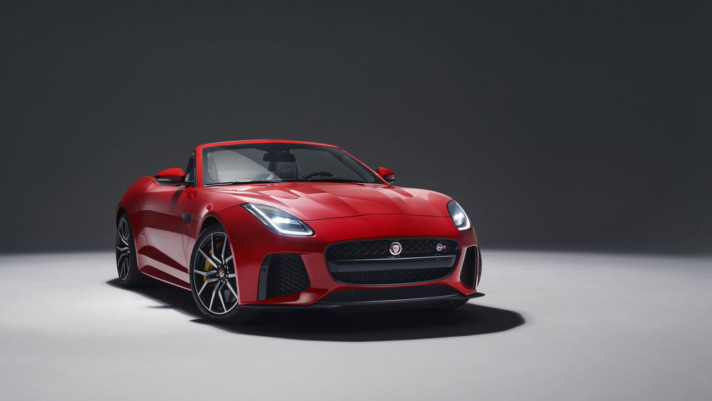 Обои для рабочего стола Красный Jaguar F-Type SVR Convertible