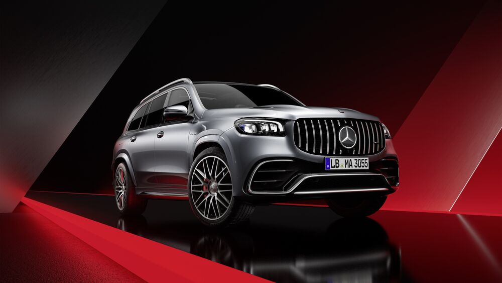Обои для рабочего стола Серый Мерседес GLS AMG 2023 на черно красном фоне