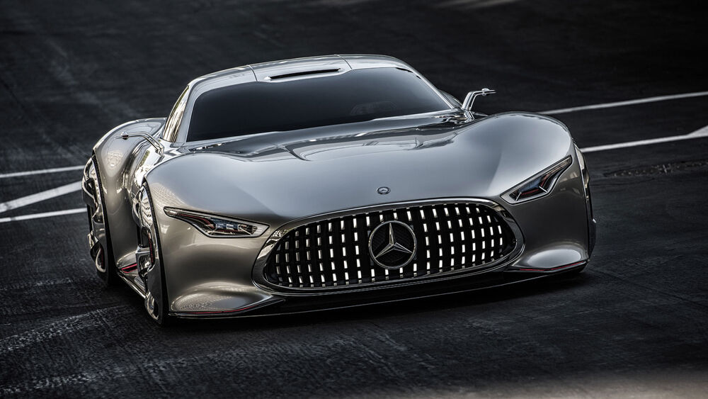 Обои для рабочего стола Серебристый Mercedes-Benz AMG Vision Gran Turismo на треке
