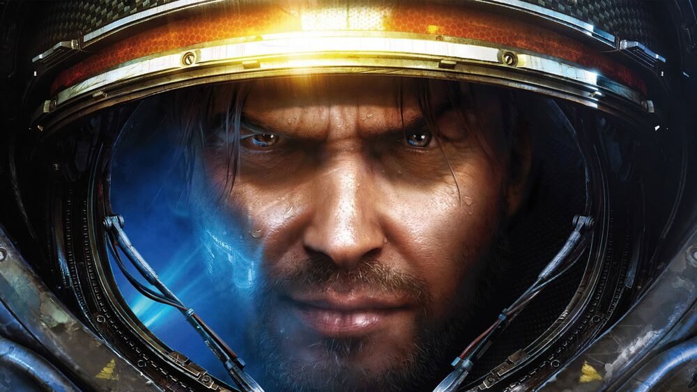 Обои для рабочего стола Джим Рейнор / James Raynor из серии компьютерных игр и романов StarCraft от Blizzard Entertainment в шлеме с серьезным выражением лица
