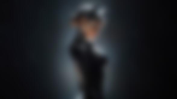 Обои на рабочий стол Женщина кошка в латексном костюме ночью под дождем. Франшиза Бэтмен