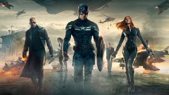Обои на рабочий стол Капитан Америка / Captain America, Черная Вдова / Black Widow и Ник Фьюри / Nick Fury идут по разрушенной территории на фоне военных самолетов и вертолетов из фильма Marvel Первый мститель Другая война / Captain America The Winter Soldier