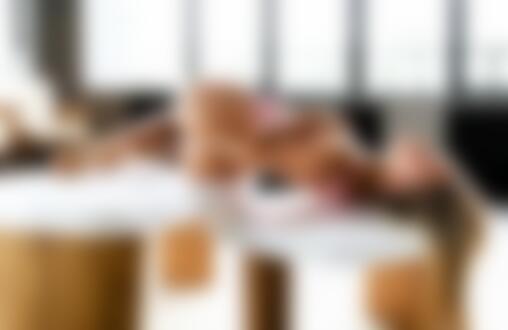 Ayollar bilan uch jinsiy aloqa video Paypoq va kamar porno video