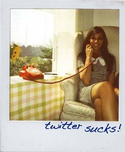 Фото twitter sucks!