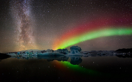 Фото млечный путь и северное сияние