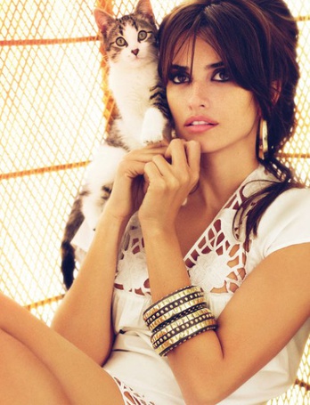 Фото Пенелопа Круз / Penelope Cruz с котом