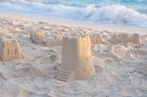 Фото Песочный замок на пляже