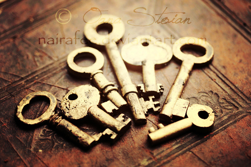 Фото Старинные ключи
