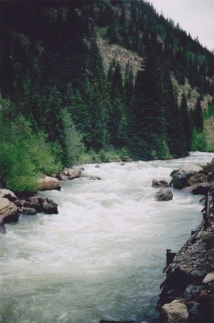 Фото бурная горная река