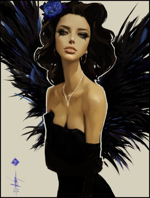 Фото Девушка в черном платье и синим бутоном розы в волосах, из спины торчат черные крылья. Автор Alex Sorsa / Алекс Сорса