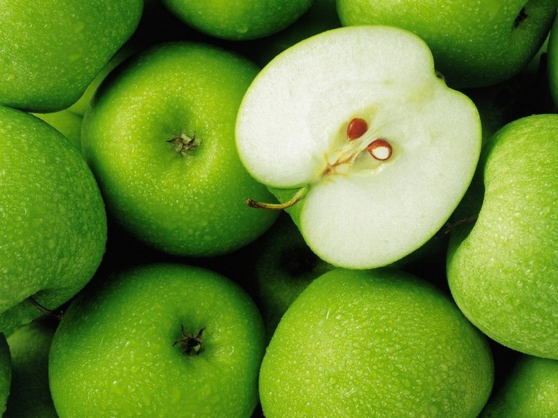 Несколько яблок лежит на шкафе до тысяча восемьсот двенадцатого года богатейший выбор пять кочерег