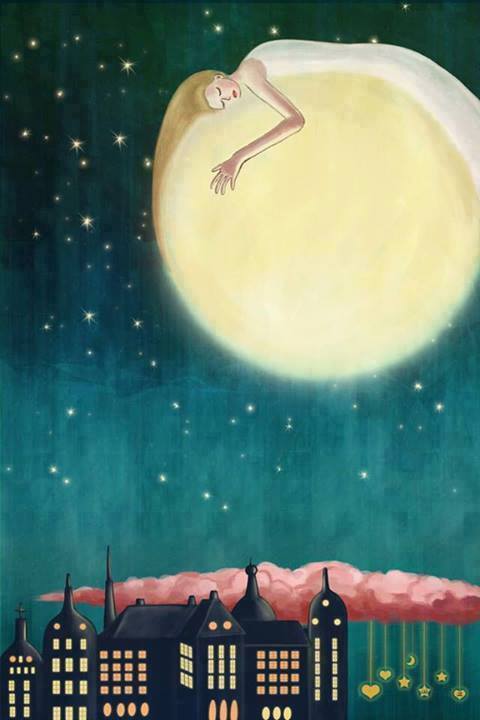 Фото Девушка лежит на луне над городом