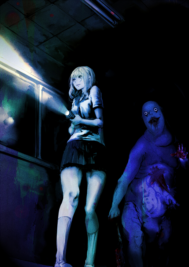 Фото Очень напуганная школьница идет по коридору ночью с фонариком, позади нее крадется окровавленный монстр
