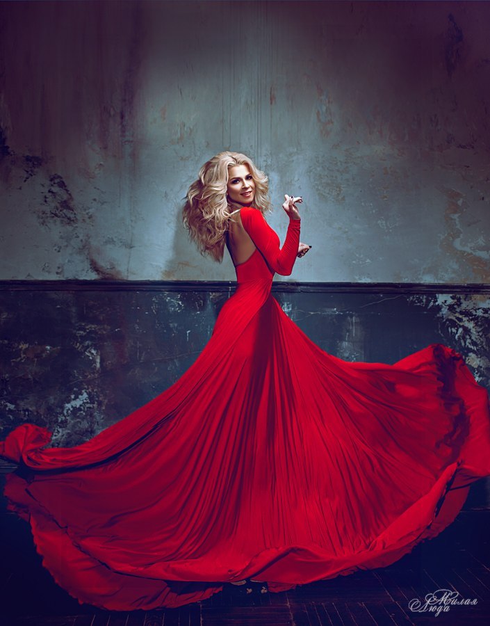 Фото Девушка в красном платье, фотограф Люда Милая