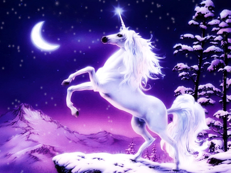 Фото Единорог вставший на дыбы на отвесной скале, на небе луна, звезды, идет снег