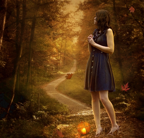 Фото Девушка возле дороги в осеннем лесу, by Ana Fagarazzi