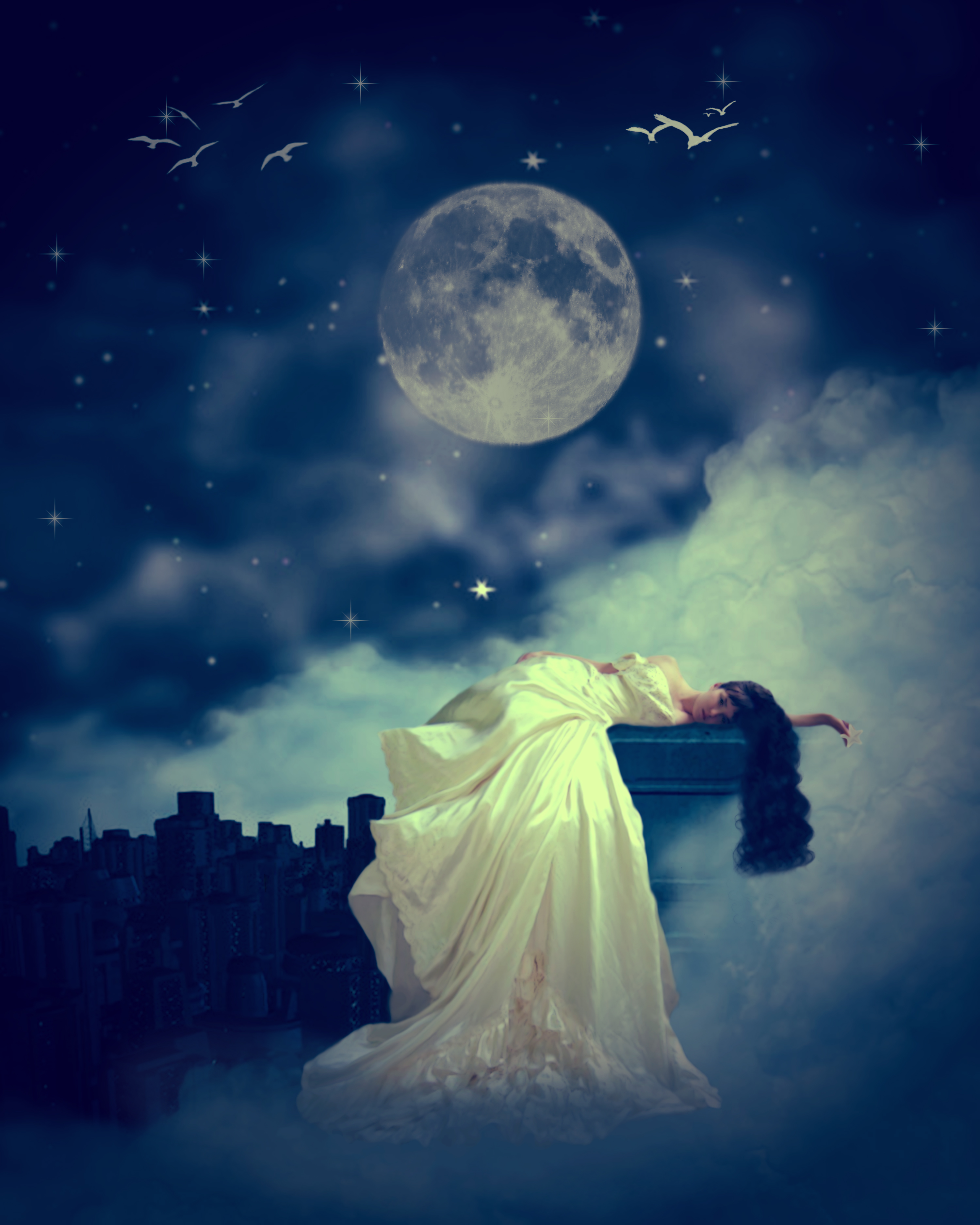 Фото Девушка в длинном платье со звездой в руке лежит на фоне ночного неба с полной Луной, by coyotepam