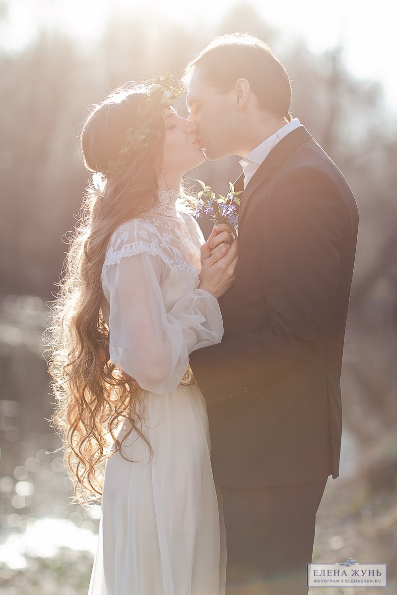 Фото Мужчина с девушкой целуются, фотограф Елена Жунь