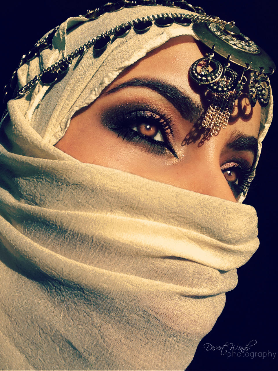 картинки глаза хиджаб
