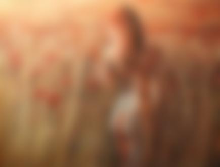 Фото Обнаженная девушка стоит в поле с маками, by bronart on DeviantArt