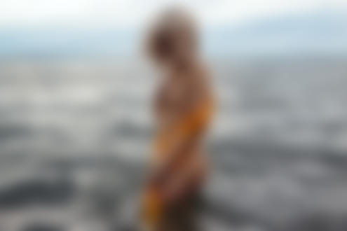 Фото Обнаженная девушка стоит в воде, фотограф Скрипников Александр