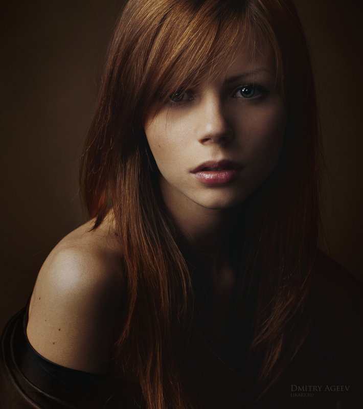 Фото Красивая девушка с рыжими волосами и голубыми глазами, by Dmitry Ageev