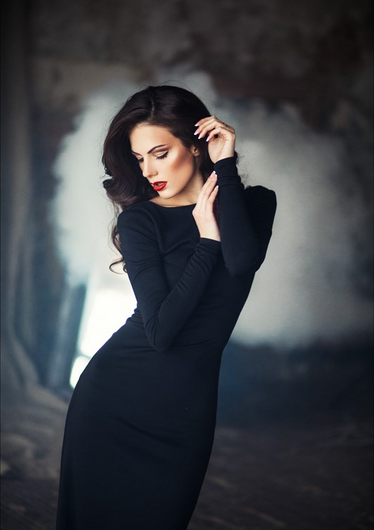 Фото Девушка в черном платье, фотограф Алина Троева