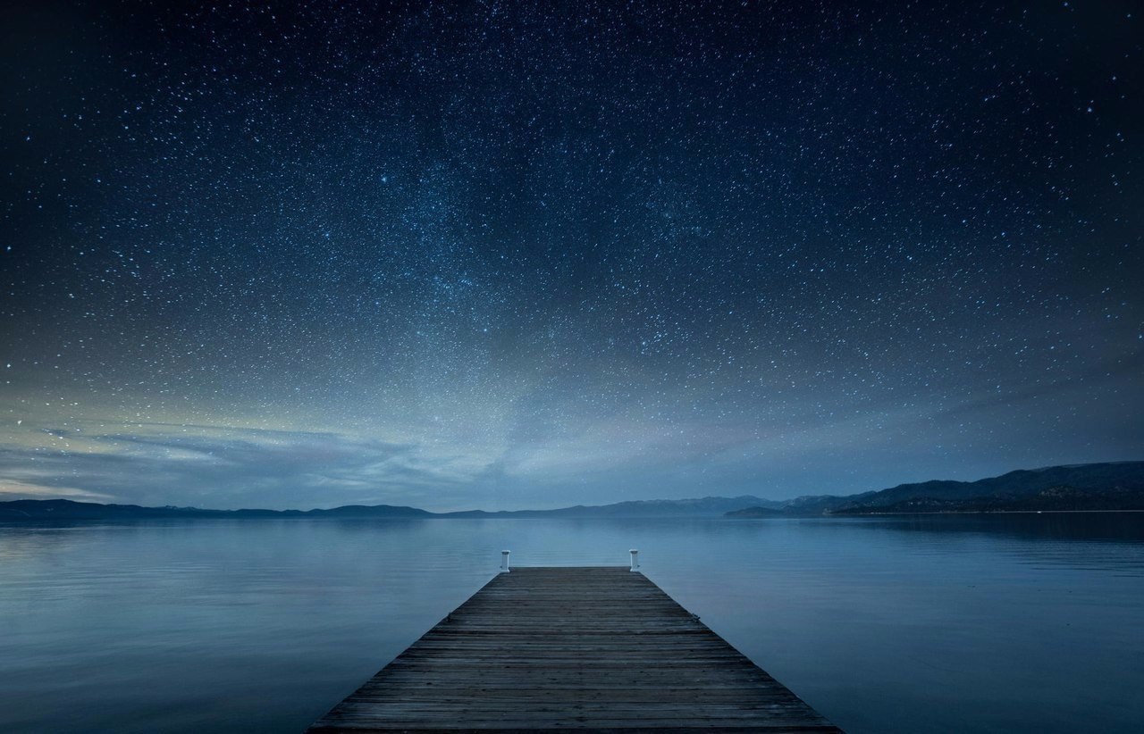 Фото Помост на озере Tahoe, California / Тахо, Калифорния, под красивым звездным небом, фотограф Андрей Попов