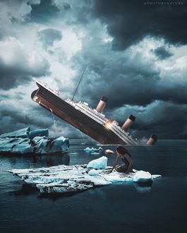 Фото Девушка на льдине на фоне тонущего Титаника, by truthbynature