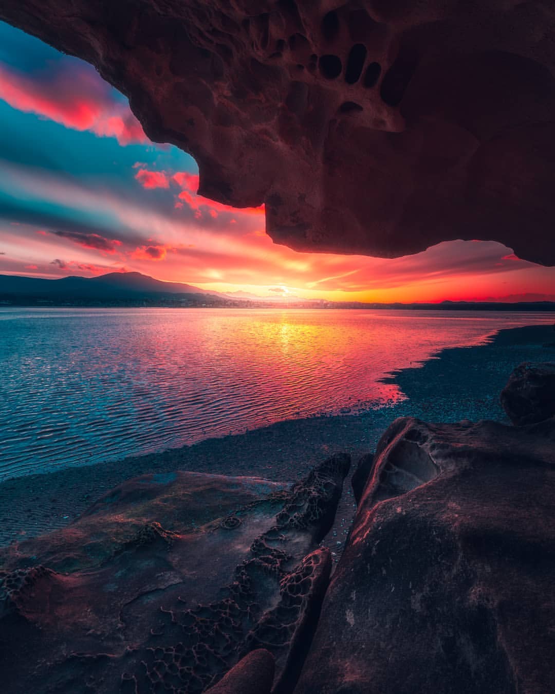 Фото Вид на великолепный закат над морем, by calibreus