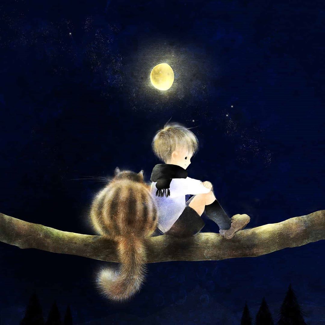 Фото Мальчик сидит рядом с животным на фоне ночного неба с луной