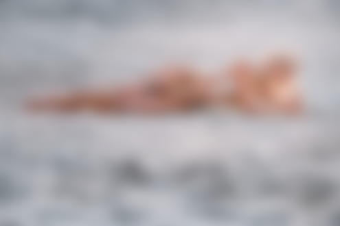 Фото Девушка - блондинка лежит на песке. Фотограф Шаклеин Алексей