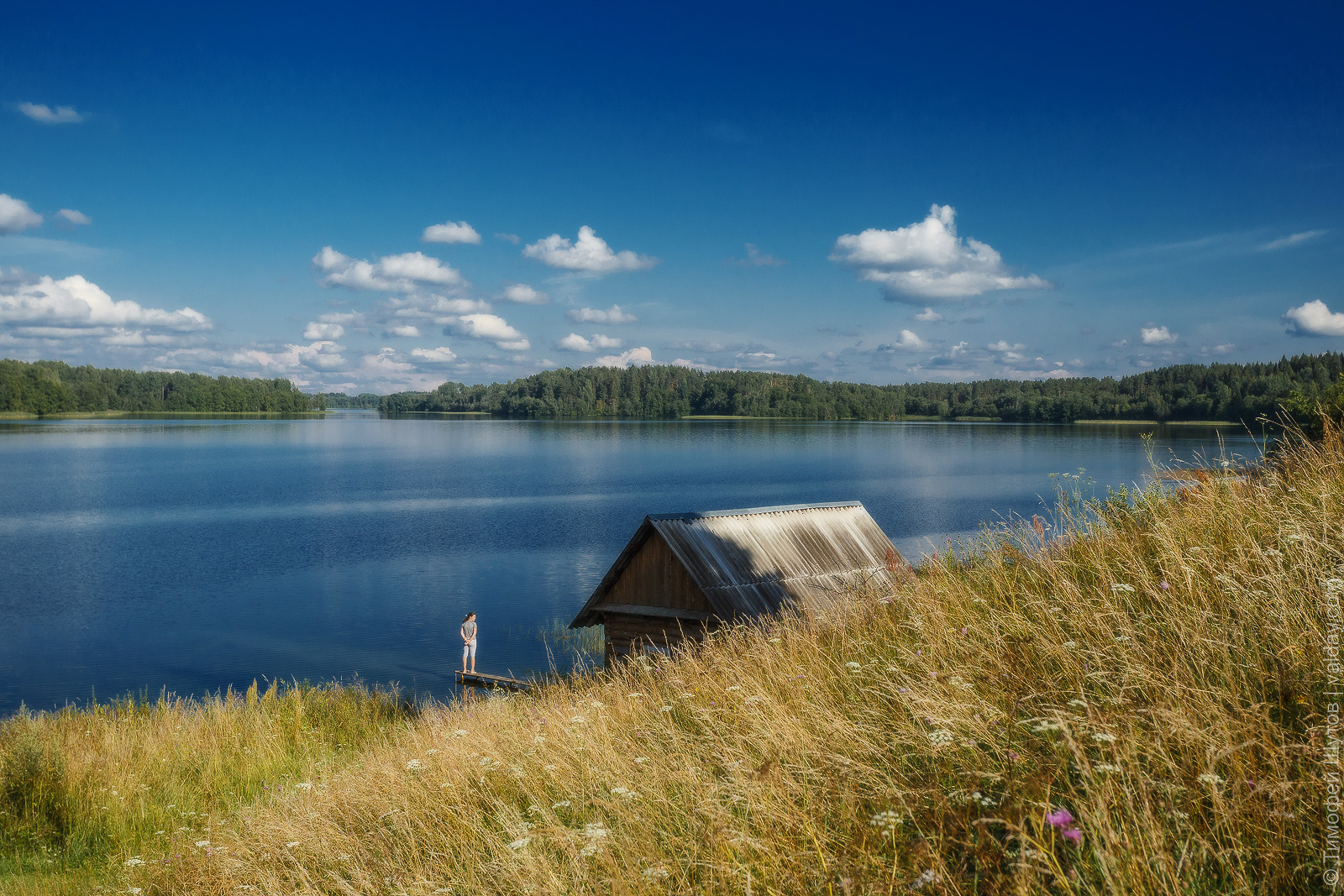 Фото Домик у озера, Валдай. Фотограф Тимофей Шутов