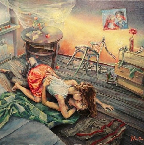 Фото Парень с девушкой лежат на полу