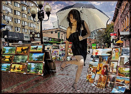 Анимация Девушка под дождем в городе рядом с выставленными картинами
