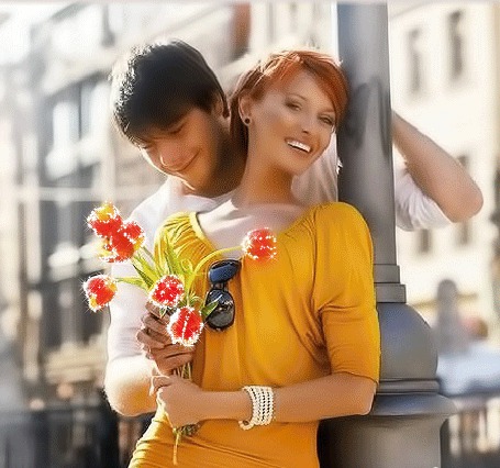 Фото парня и девушки с цветами