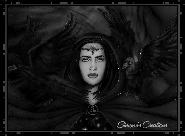 Анимация Готическая девушка с вороньем, в темной одежде / Simones Creations, гифка Готическая девушка с вороньем, в темной одежде / Simones Creations